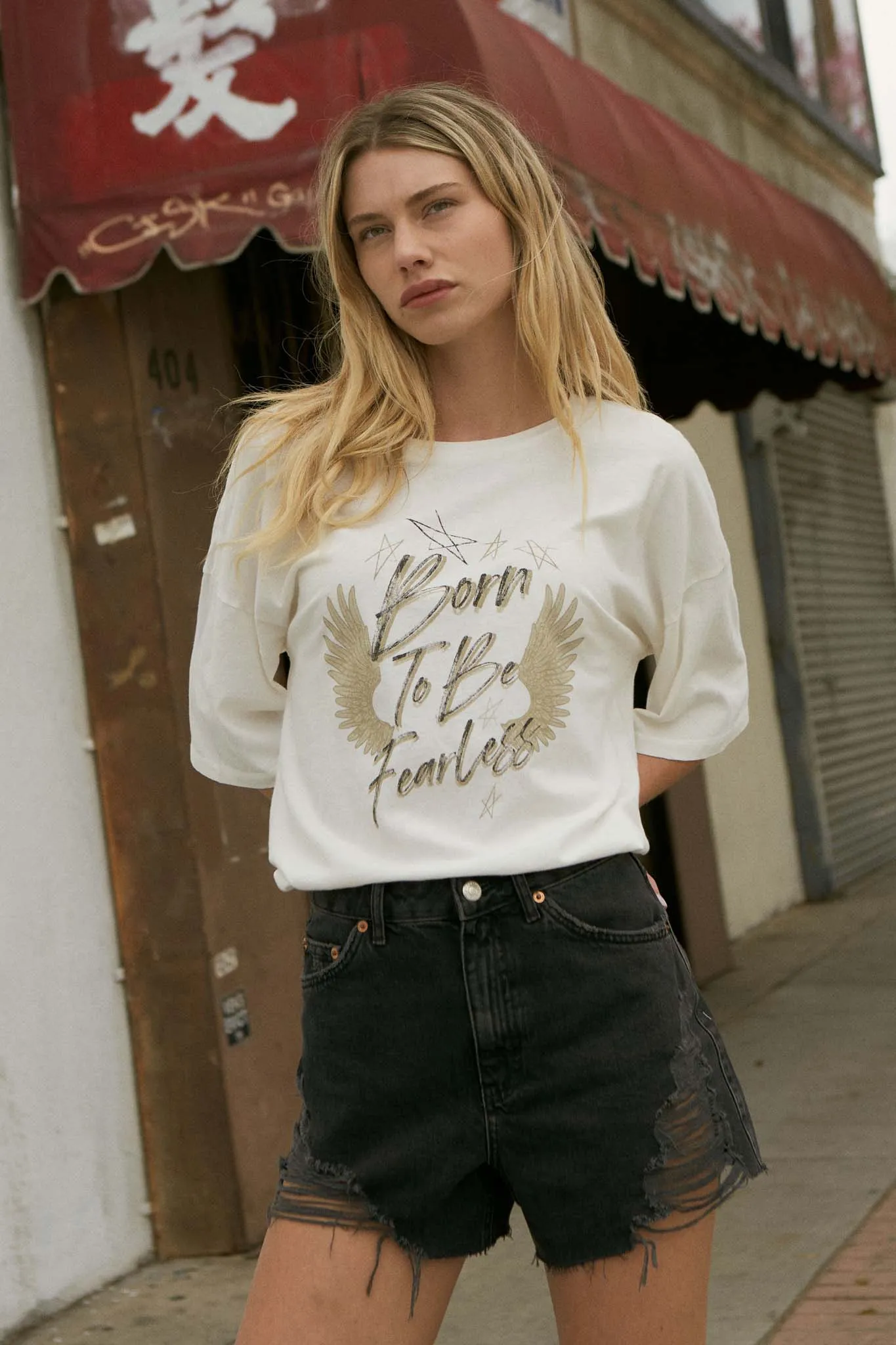 Born to be Fearless Oversize Graphic Tee