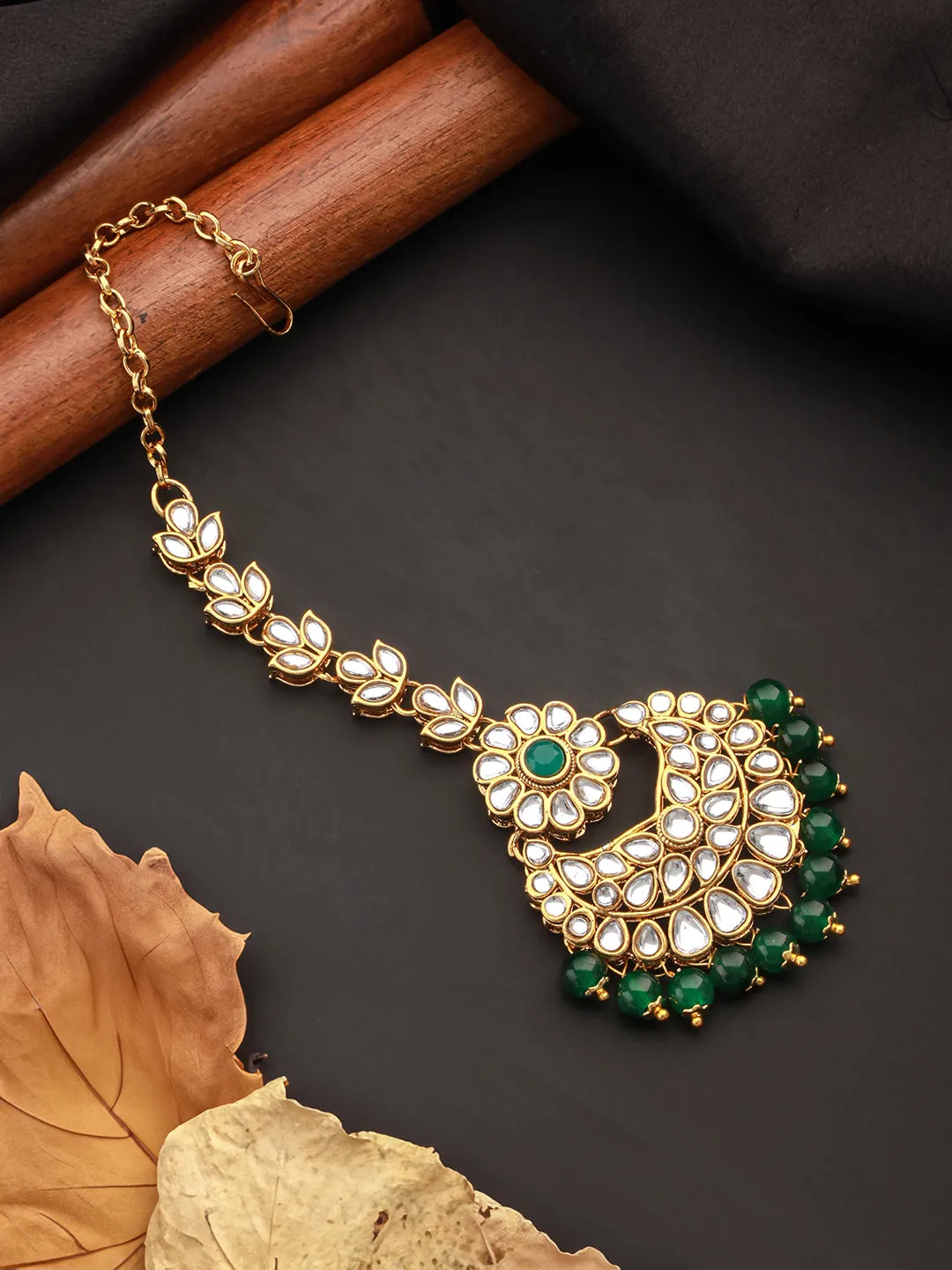 Gold-Plated Green Kundan-Studded & Pearl Beaded Handcrafted Maang Tikka